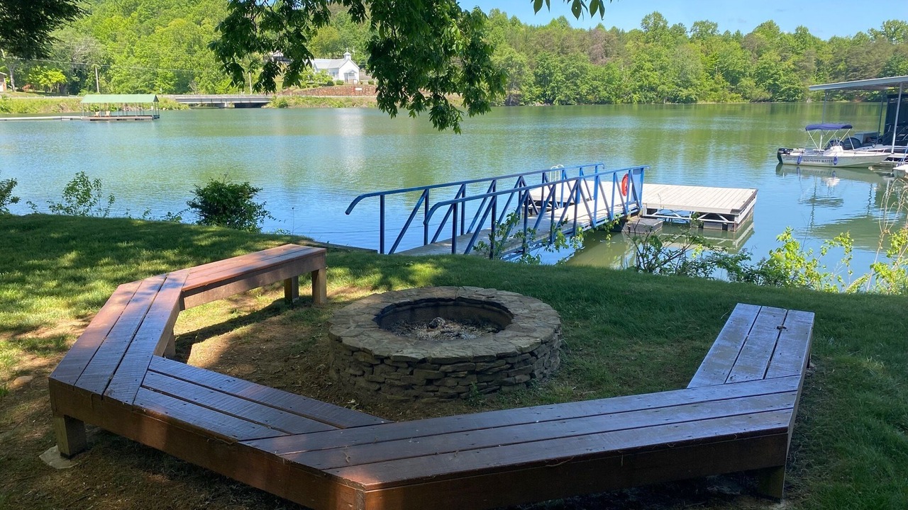 Photo of Outdoor in Hiawassee