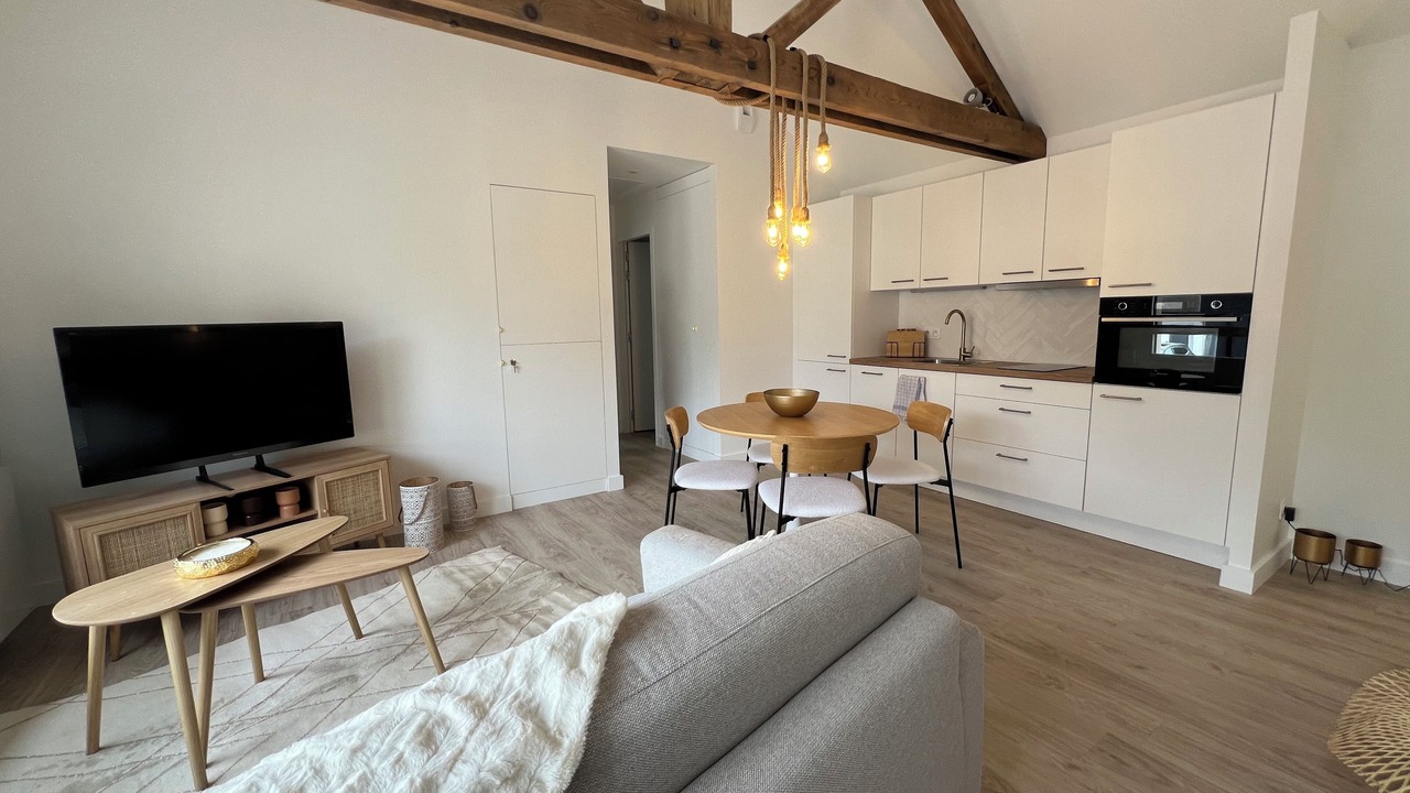 Photo of Livingroom in Escoville