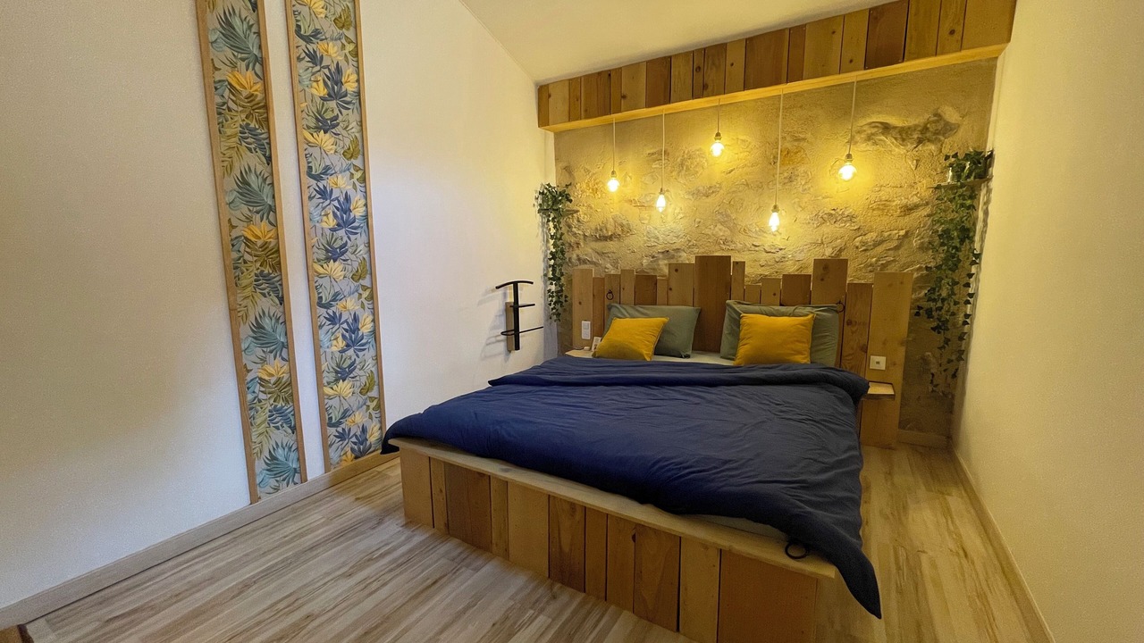 Photo of Others in Orgon