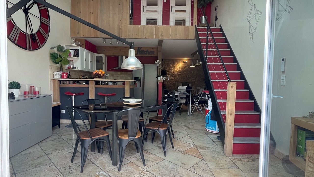 Photo of Others in Orgon