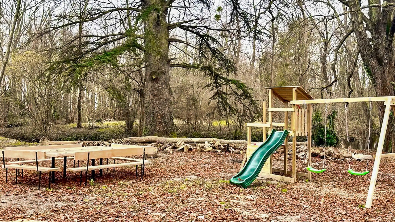 Photo of Others in Montbarrois