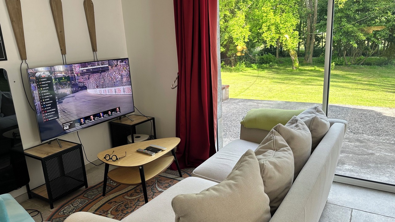 Photo of Livingroom in Saint-Ouen-les-Vignes