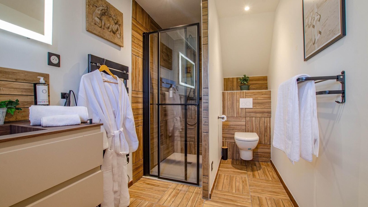 Photo of Others in Montaulin