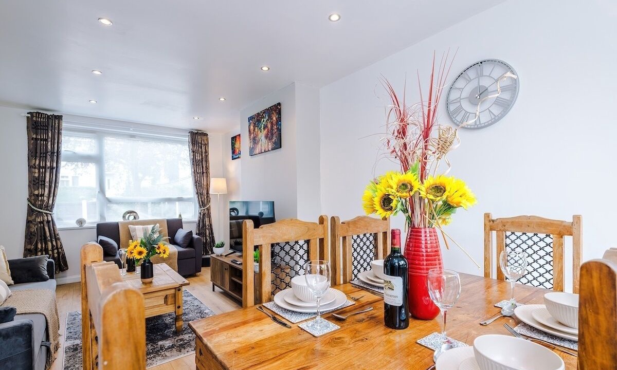 Photo of Others in Tunstall