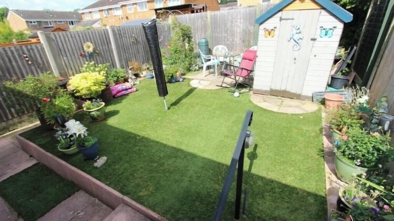 Photo of Outdoor in Little Hay