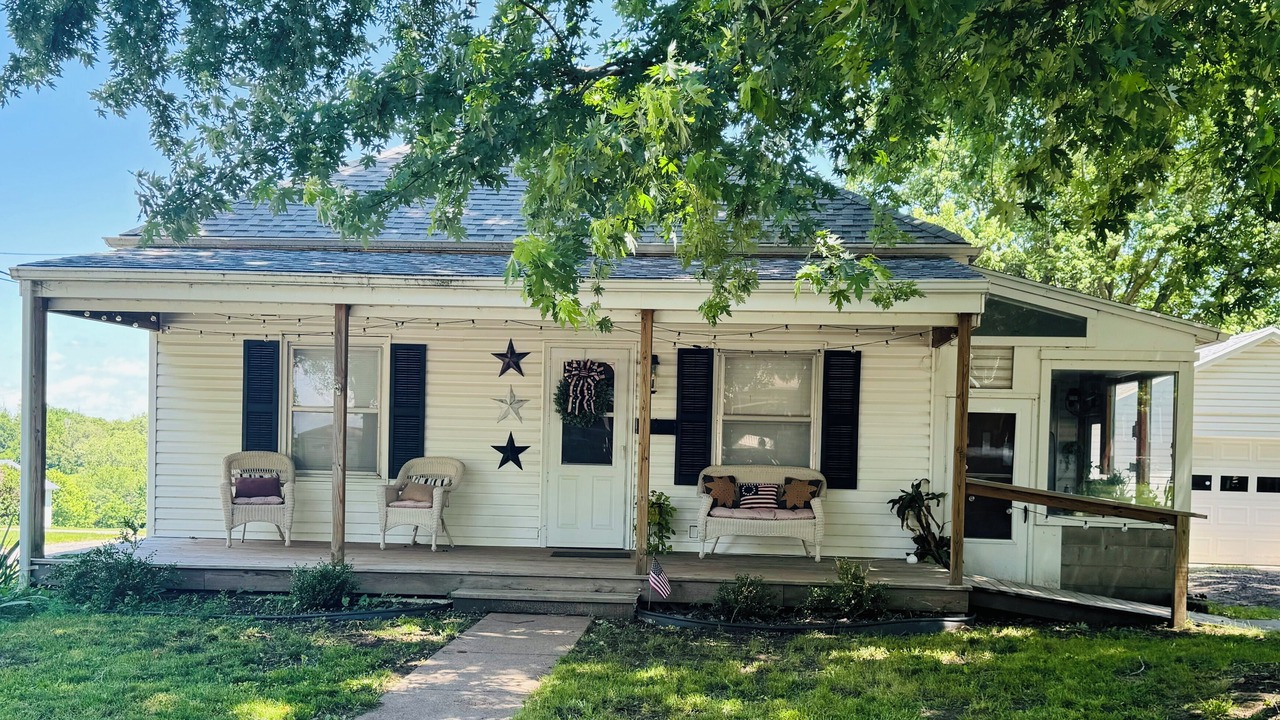 Photo of Outdoor in Mound City