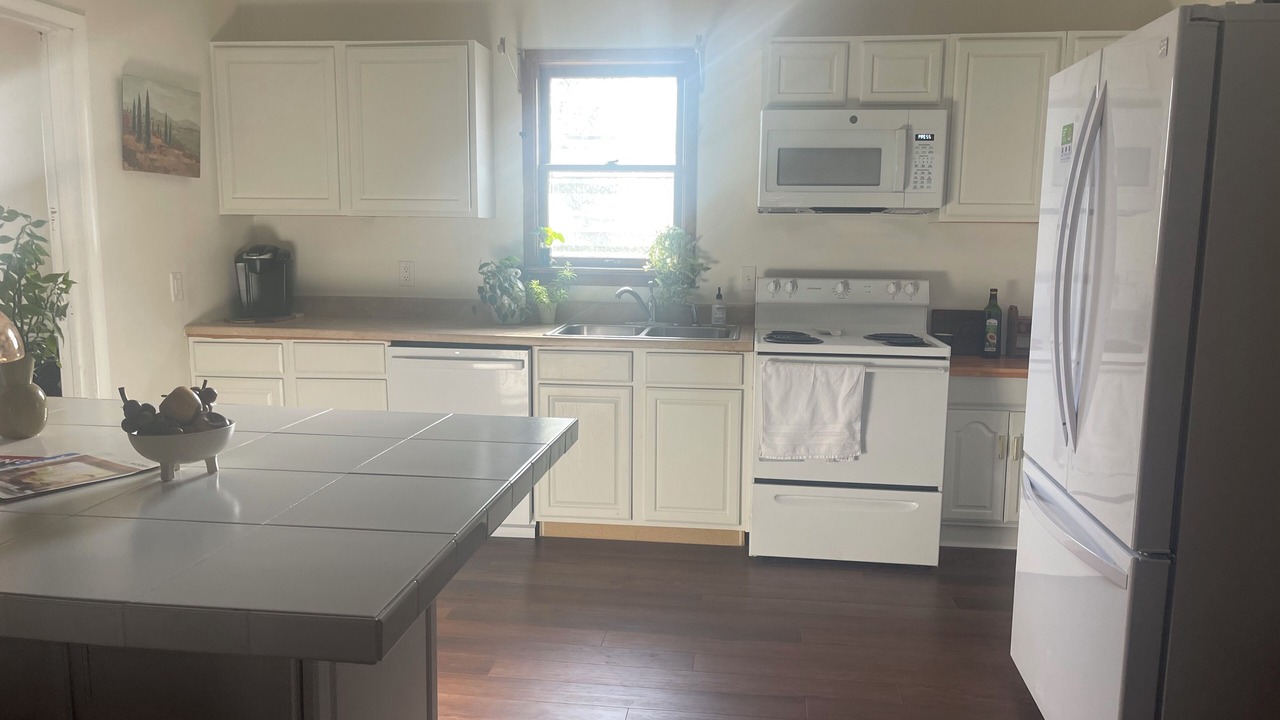 Photo of Kitchen in Mound City