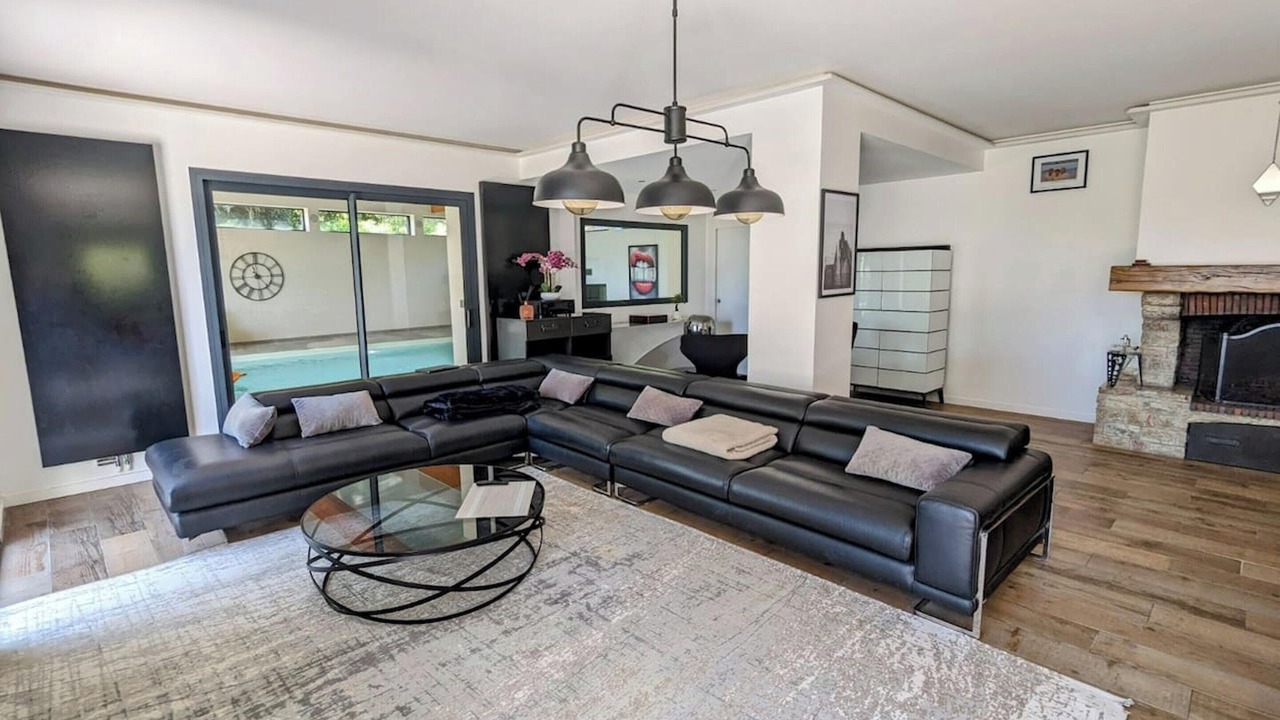 Photo of Livingroom in Parmain