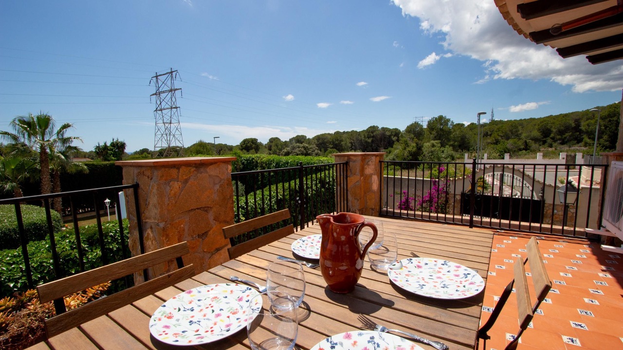 Photo of Outdoor in Creixell