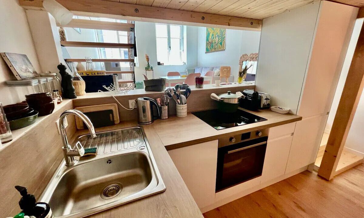 Photo of Kitchen in Jules Ferry - Recamier