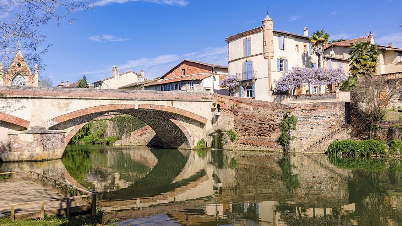 Photo of Others in Latrape