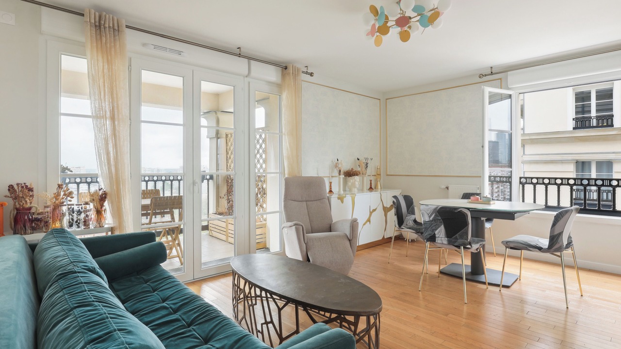 Photo of Others in Puteaux