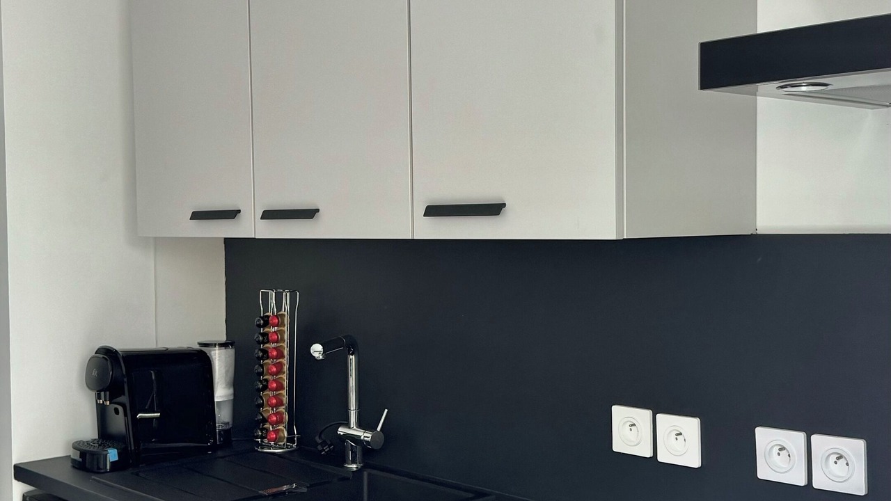 Photo of Kitchen in Center