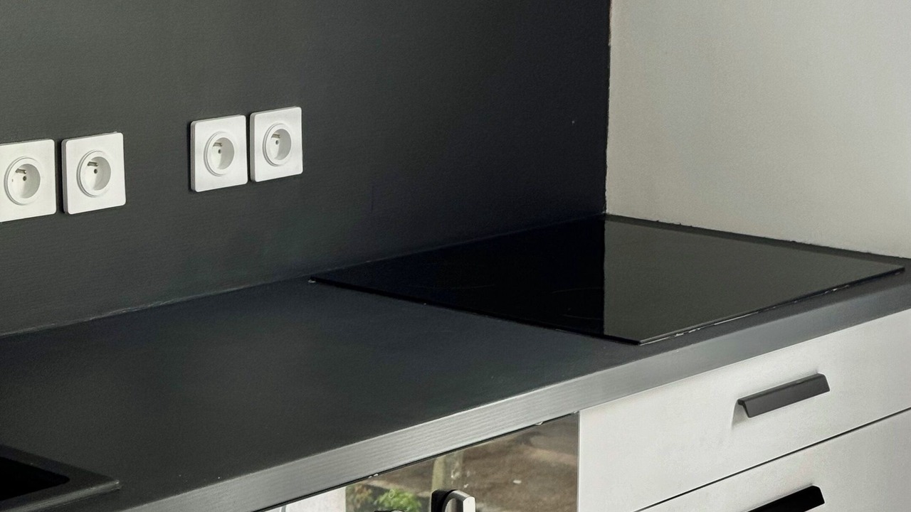 Photo of Kitchen in Center