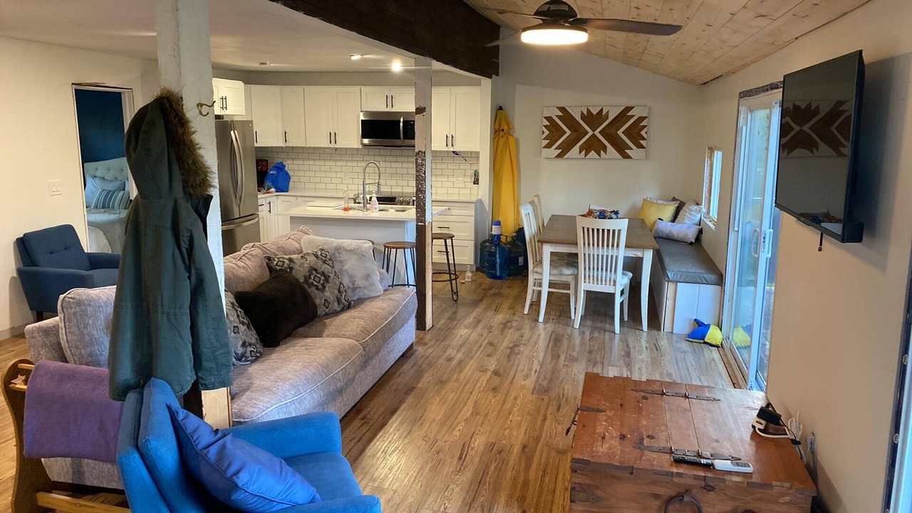 Photo of Livingroom in Magnetawan