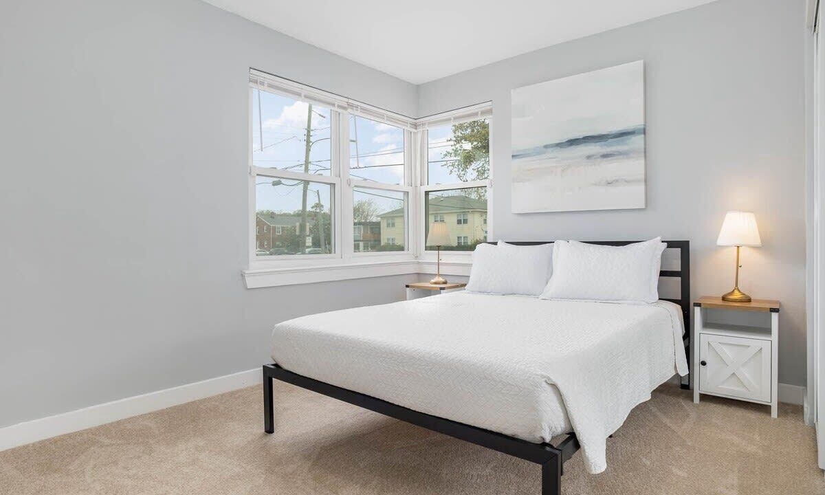 Photo of Others in Cottage Line