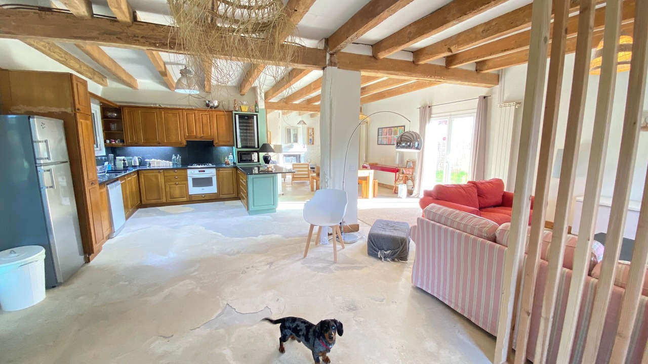 Photo of Others in Lesperon