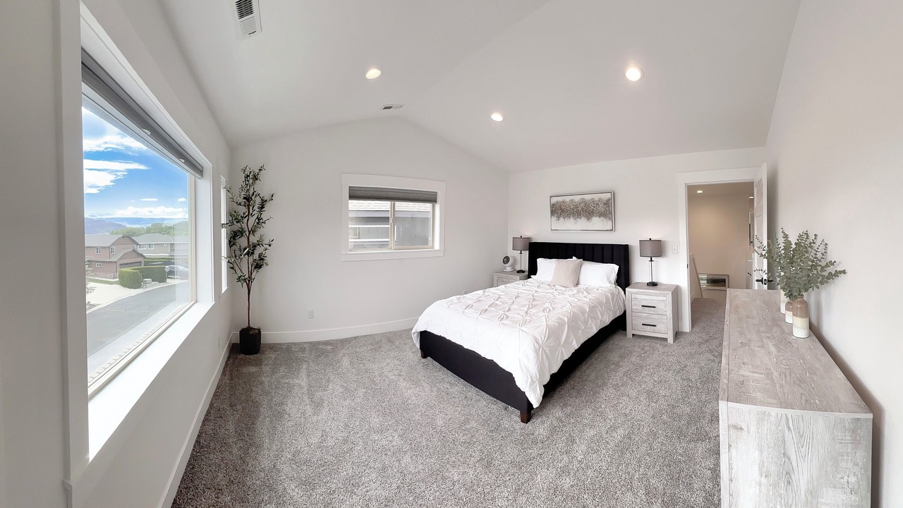 Photo of Others in Quincy