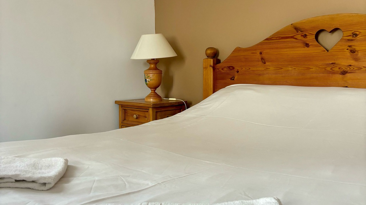 Photo of Bedroom in Albertville