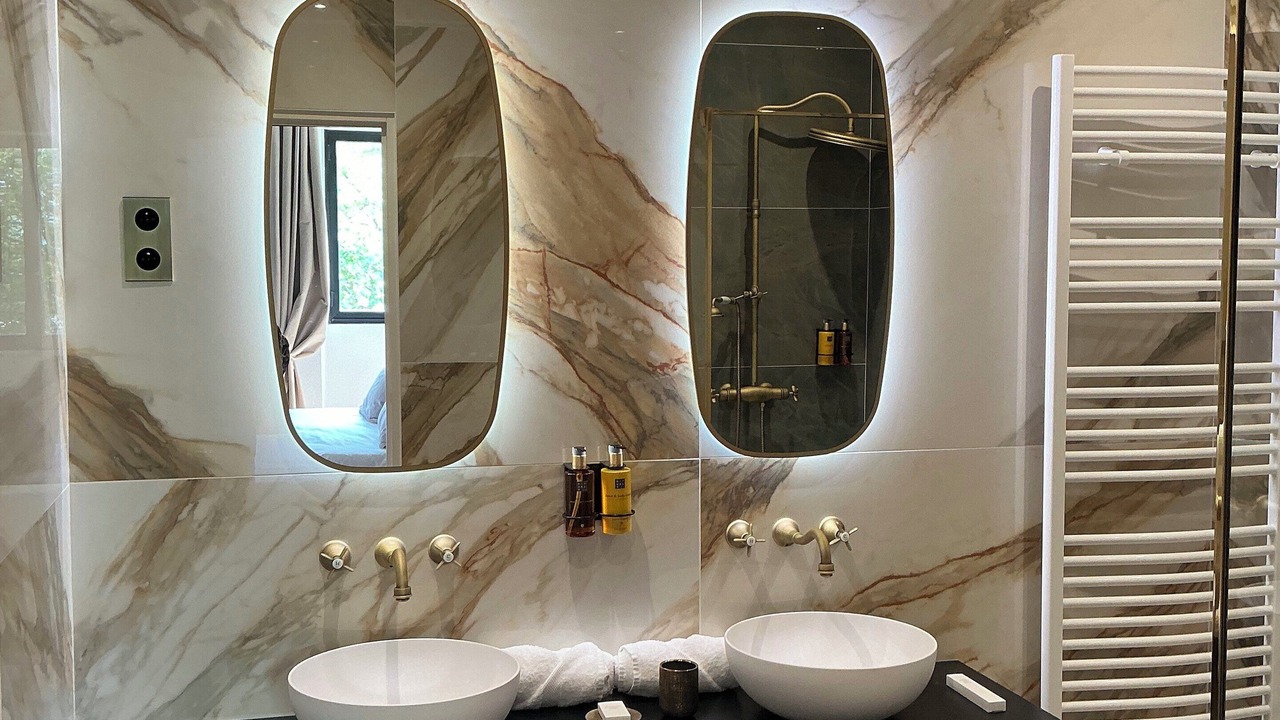 Photo of Bathroom in Camiac-et-Saint-Denis