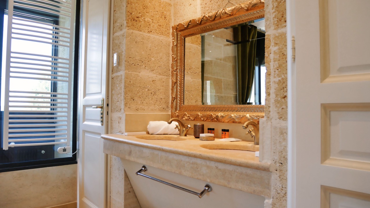 Photo of Bathroom in Camiac-et-Saint-Denis