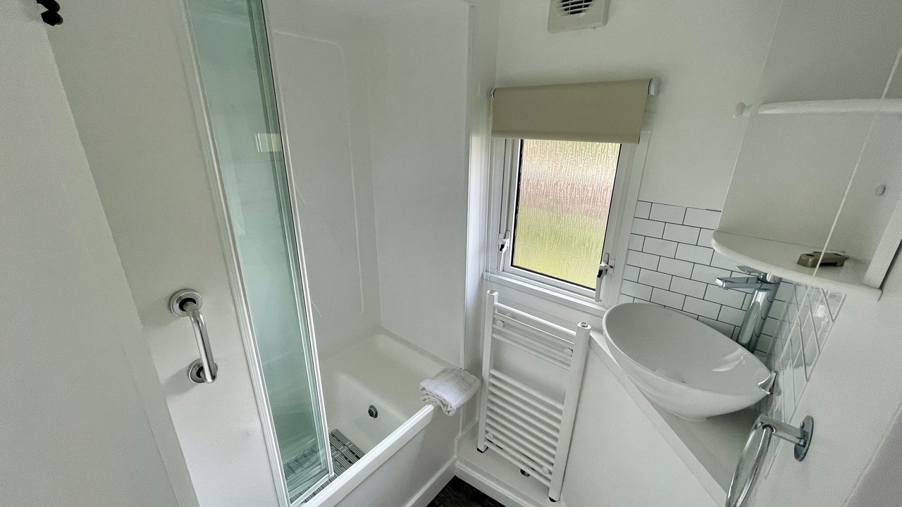 Photo of Bathroom in Hunspow