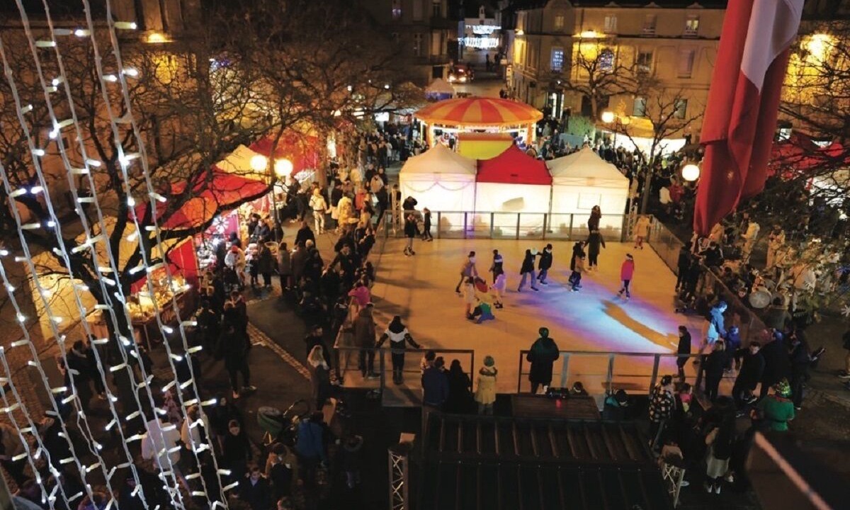 Photo of Others in Longue-Jumelles