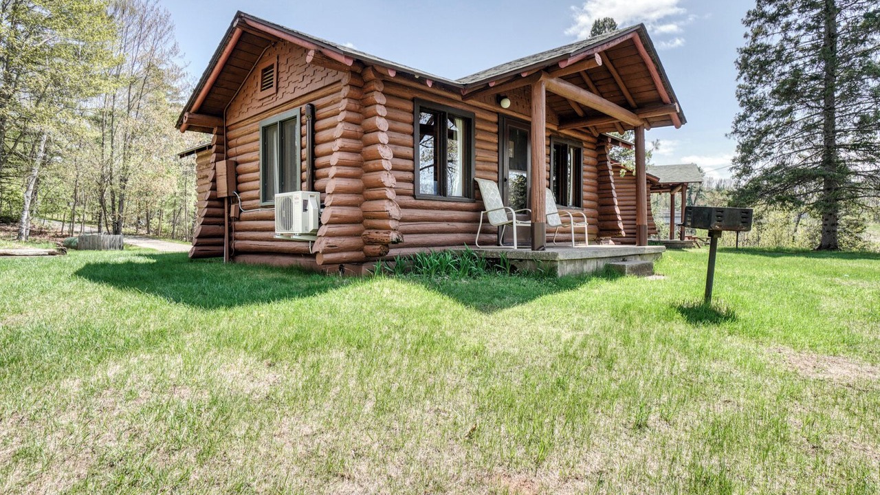 Photo of Outdoor in Loretto