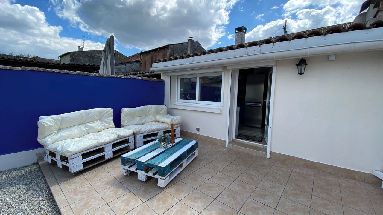 Photo of Patio Balcony in Miramont-de-Guyenne