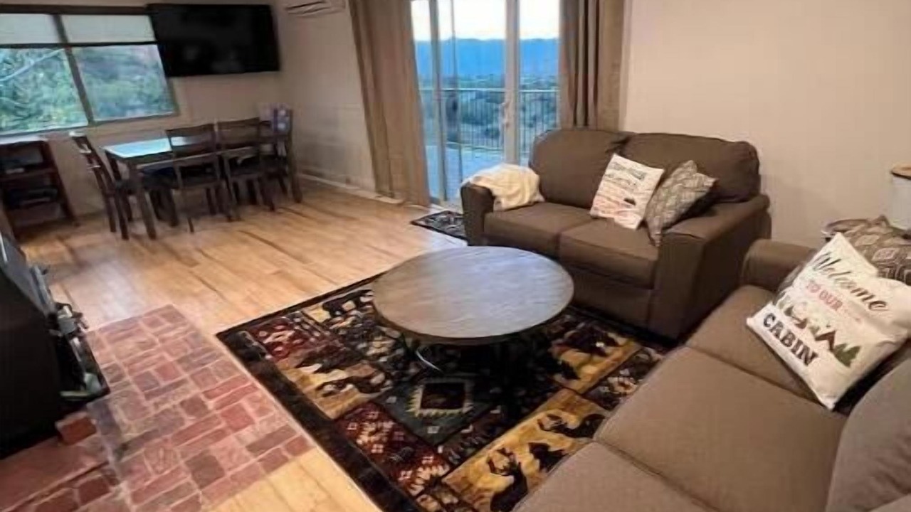 Photo of Livingroom in Timber Lakes