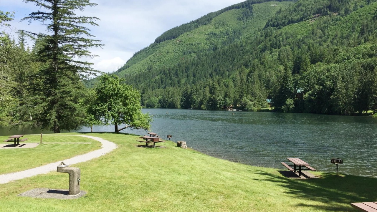 Photo of Others in Maple Falls