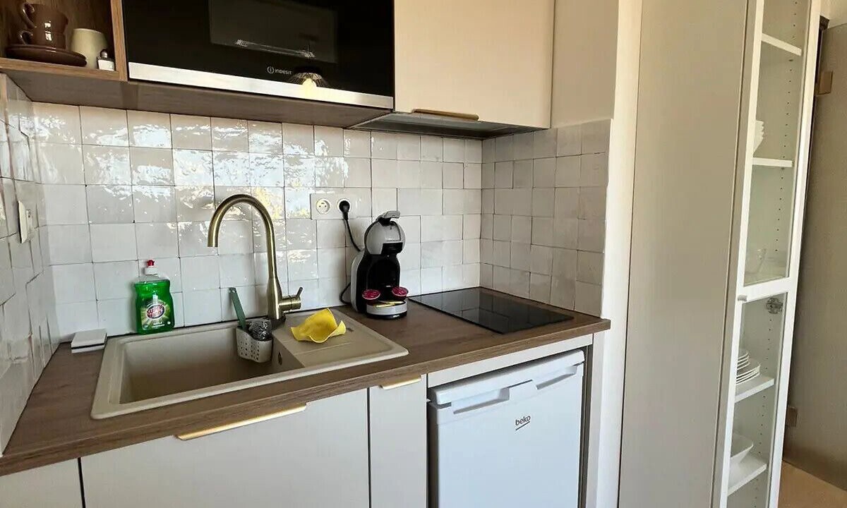 Photo of Kitchen in Beaux Arts-Boutonnet