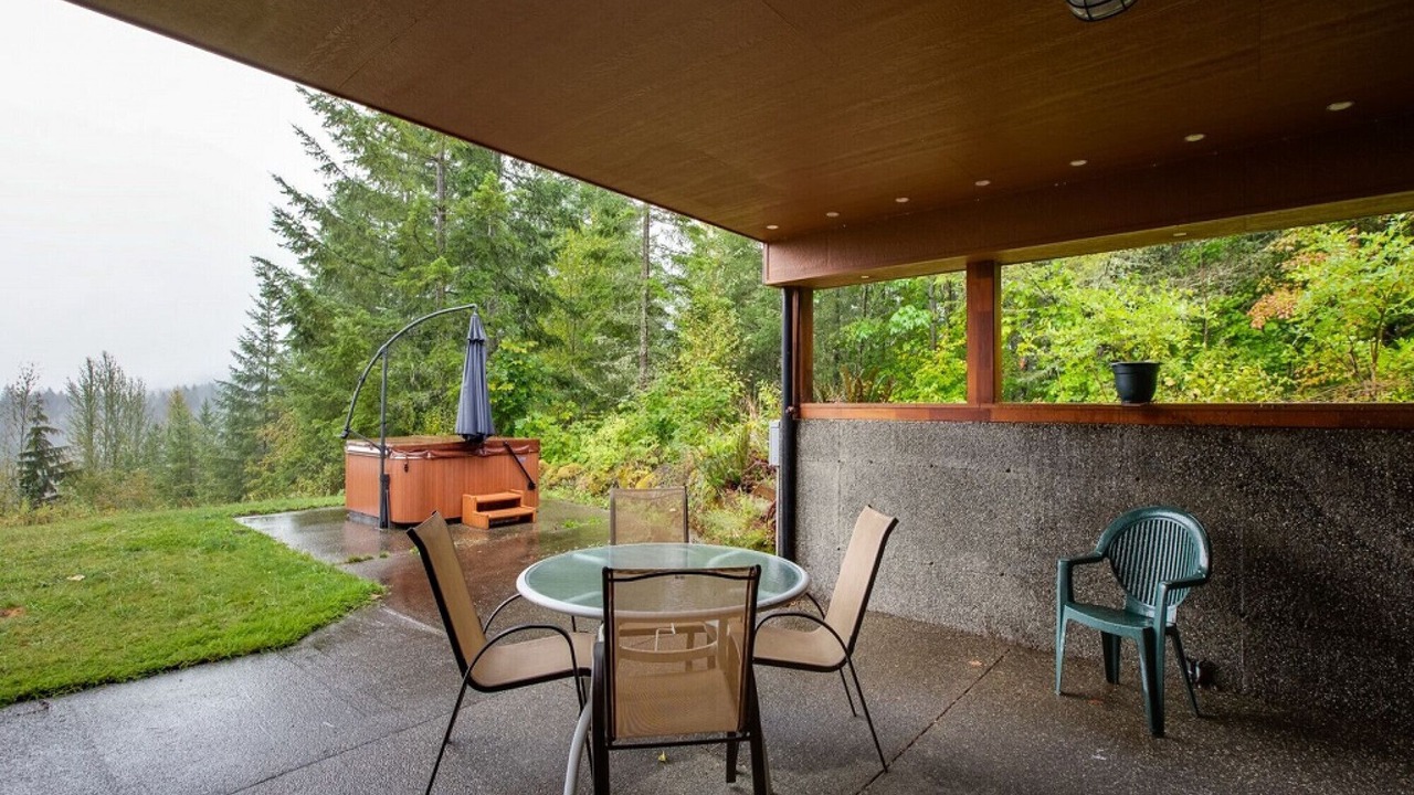 Photo of Patio Balcony in Whatcom County
