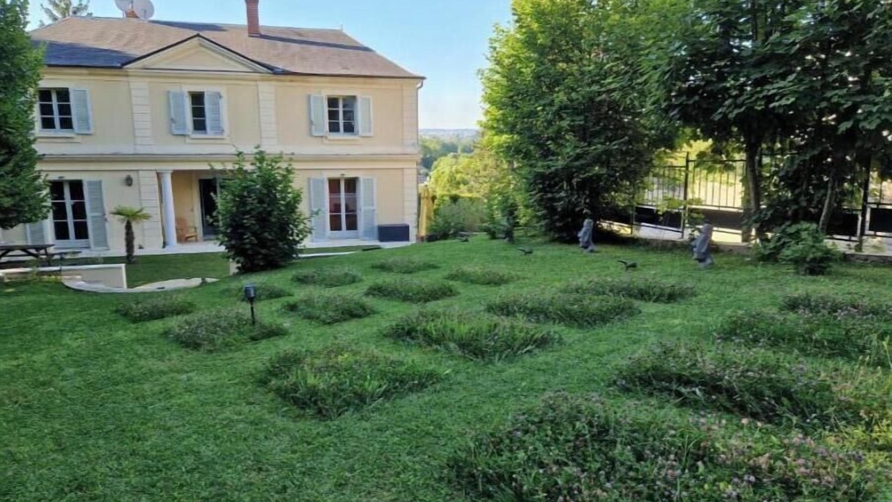 Photo of Outdoor in Bougival