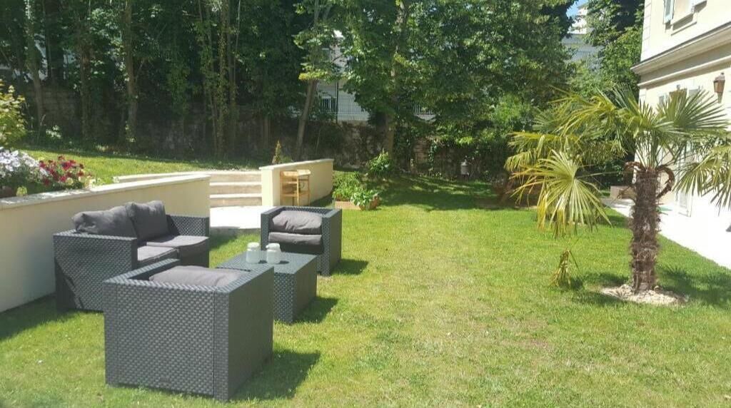 Photo of Outdoor in Bougival