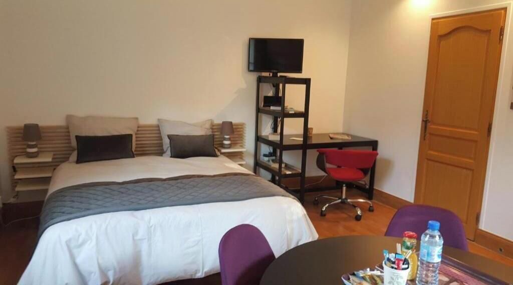 Photo of Others in Bougival