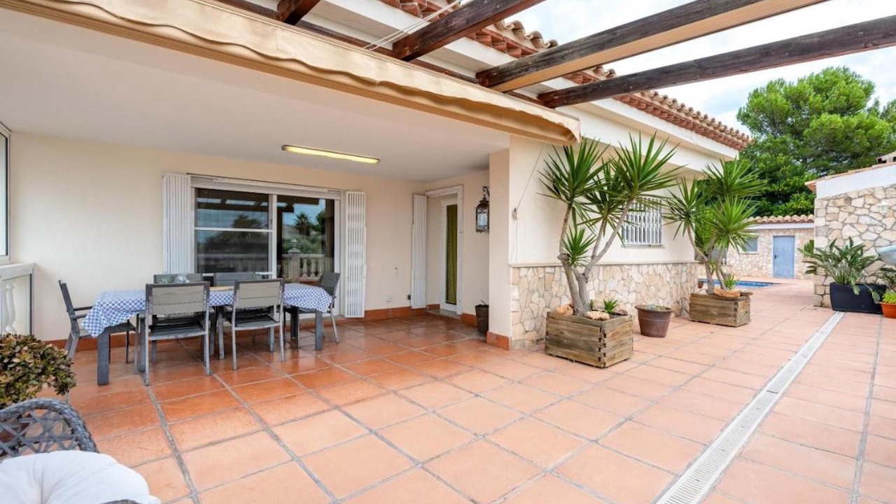 Photo of Patio Balcony in El Perello