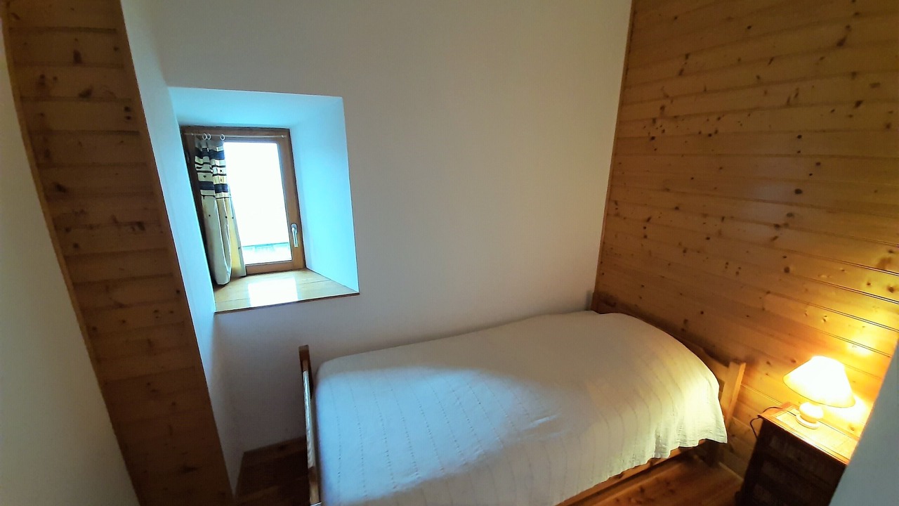 Photo of Bedroom in La Chaise-Dieu