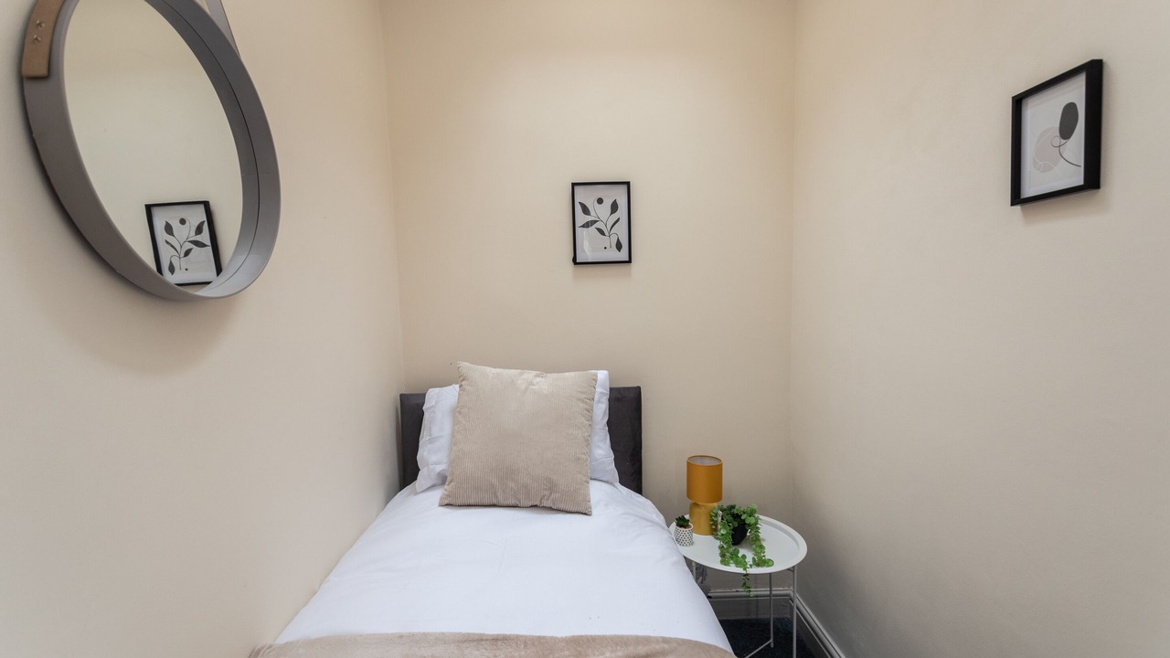 Photo of Others in Staple Hill