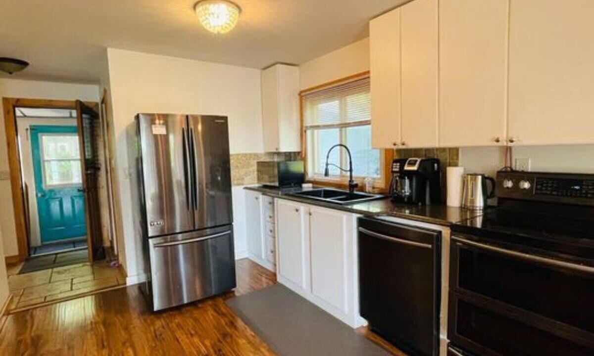Photo of Kitchen in Colborne
