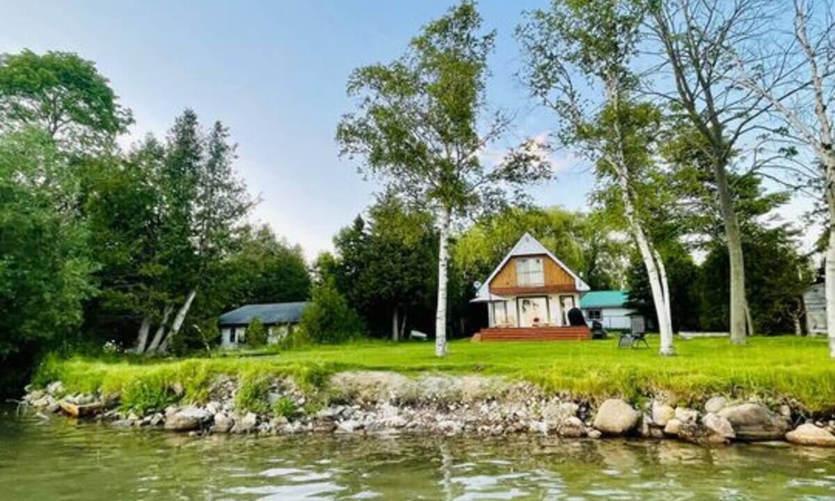 Photo of Outdoor in Colborne