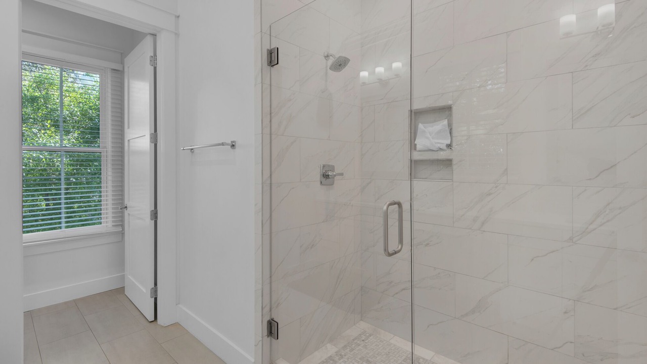 Photo of Bathroom in Santa Rosa Beach