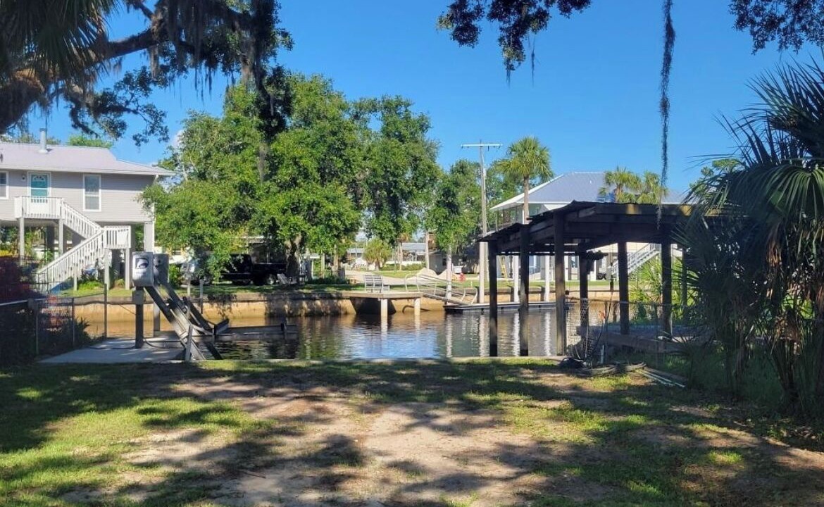 Photo of Outdoor in Suwannee