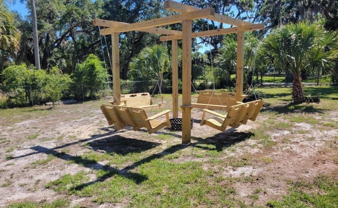 Photo of Outdoor in Suwannee