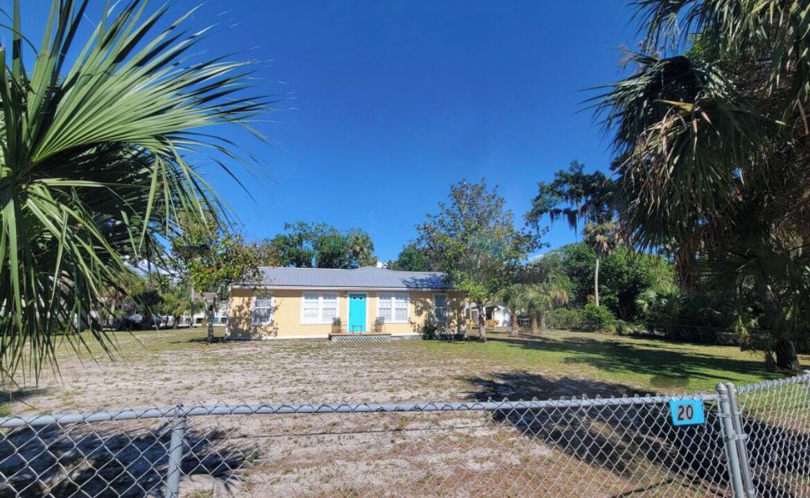 Photo of Outdoor in Suwannee