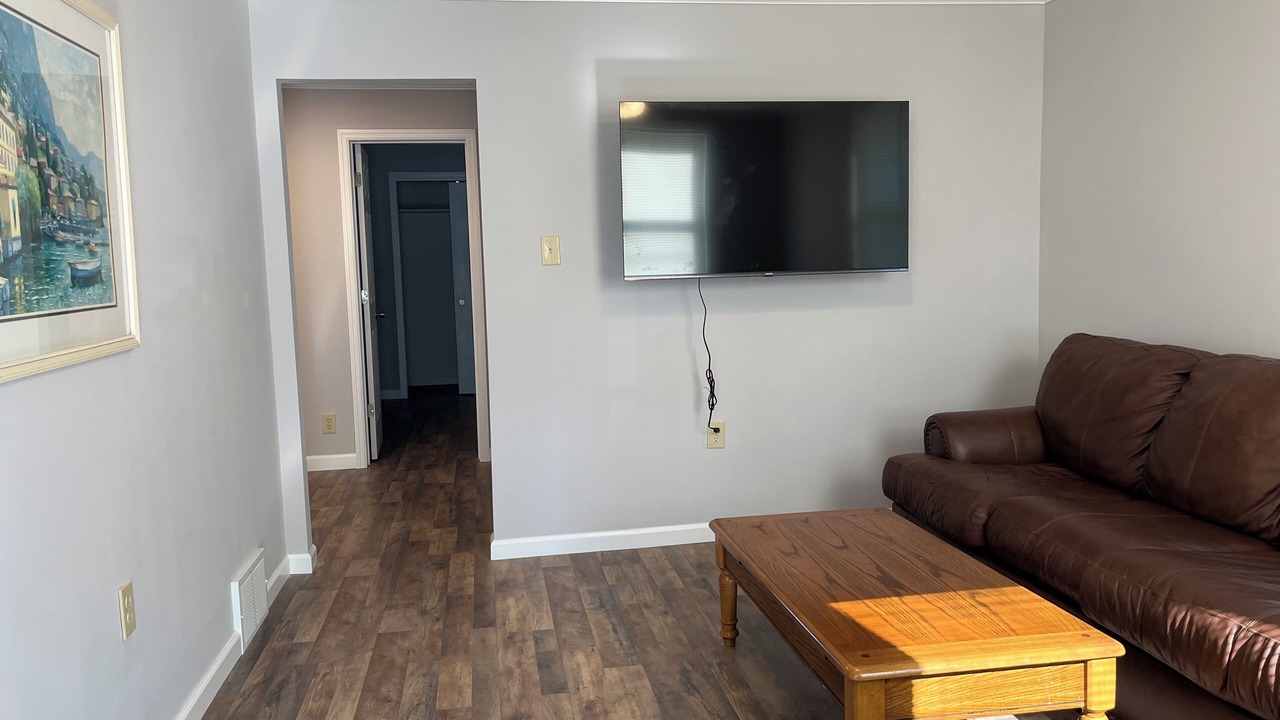 Photo of Livingroom in St. Louis