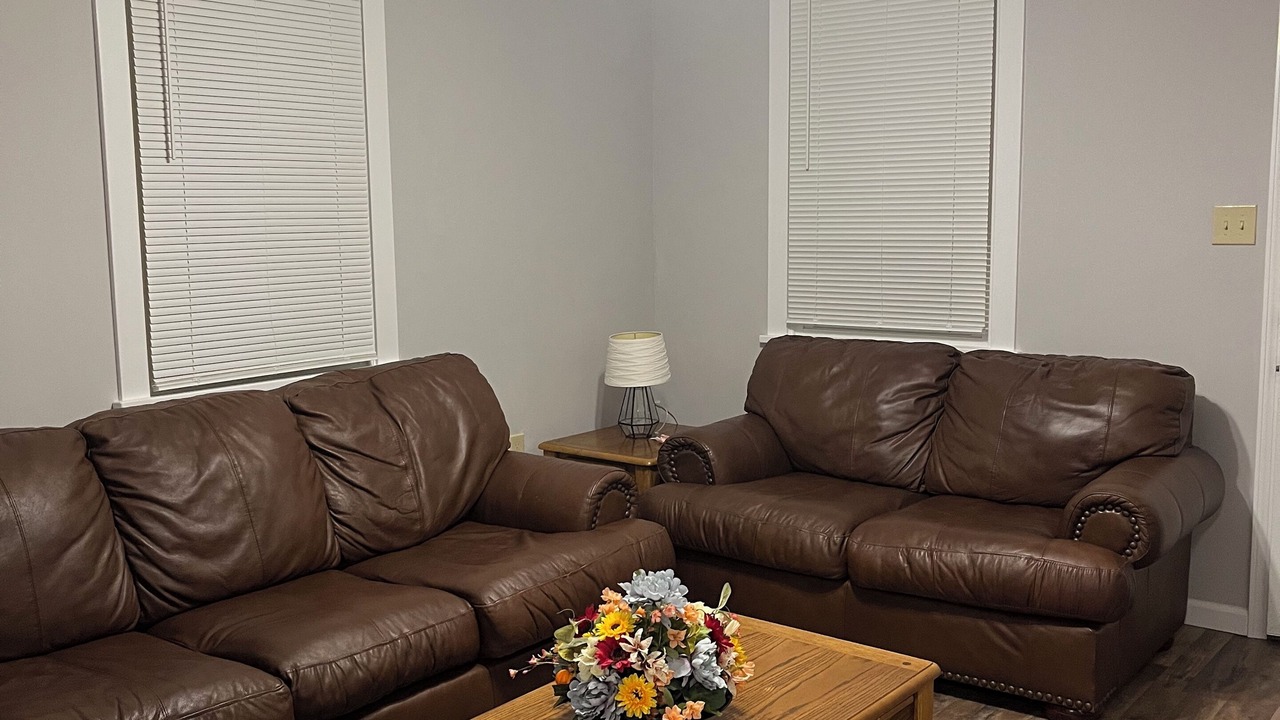 Photo of Livingroom in St. Louis