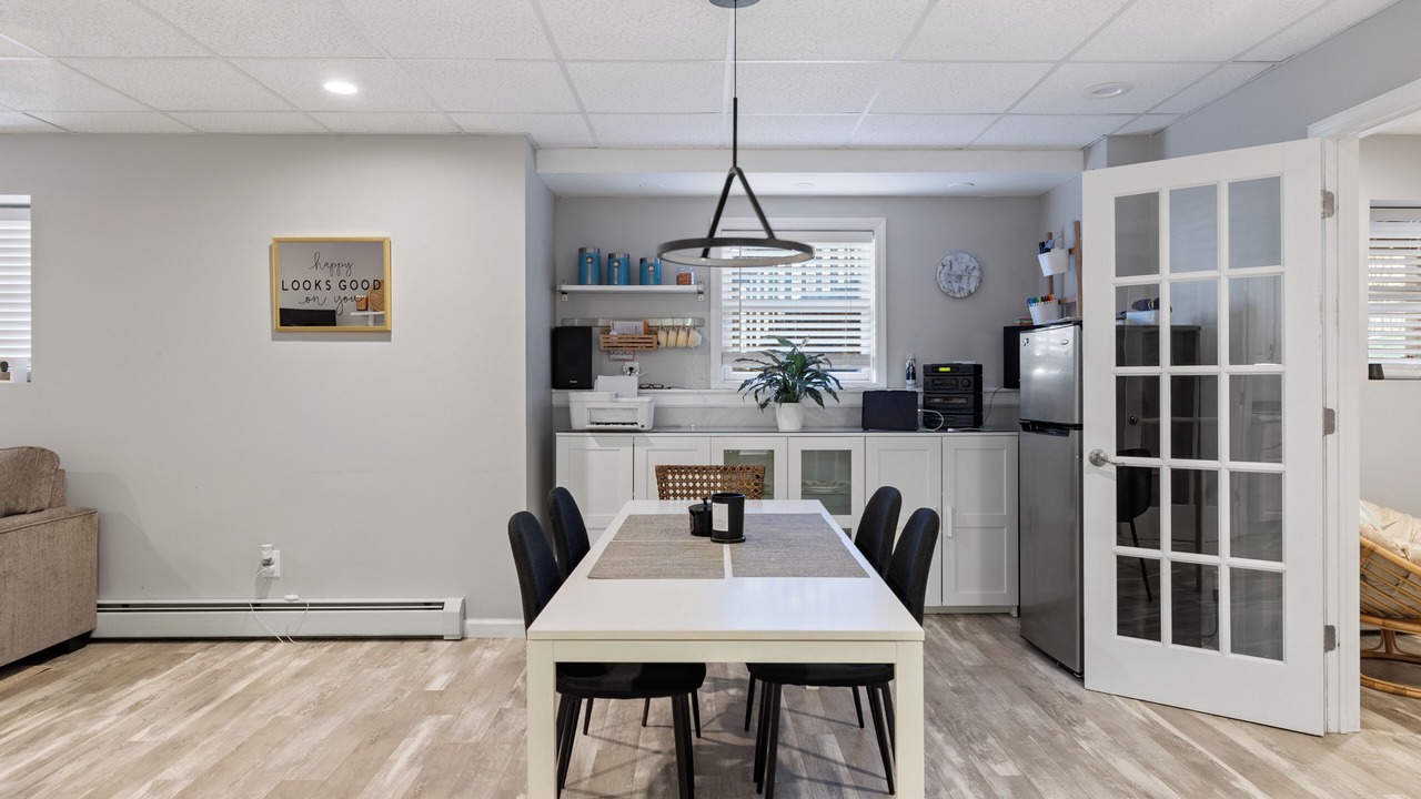 Photo of Others in Monroe