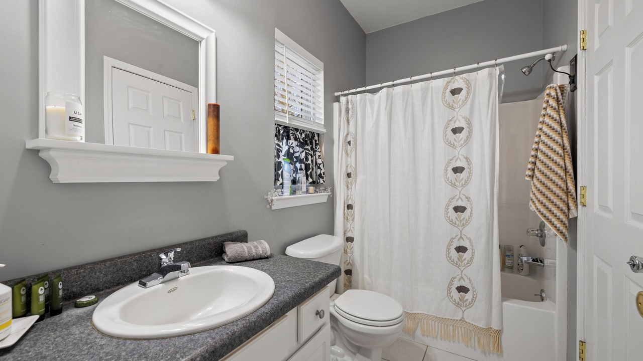 Photo of Others in Monroe