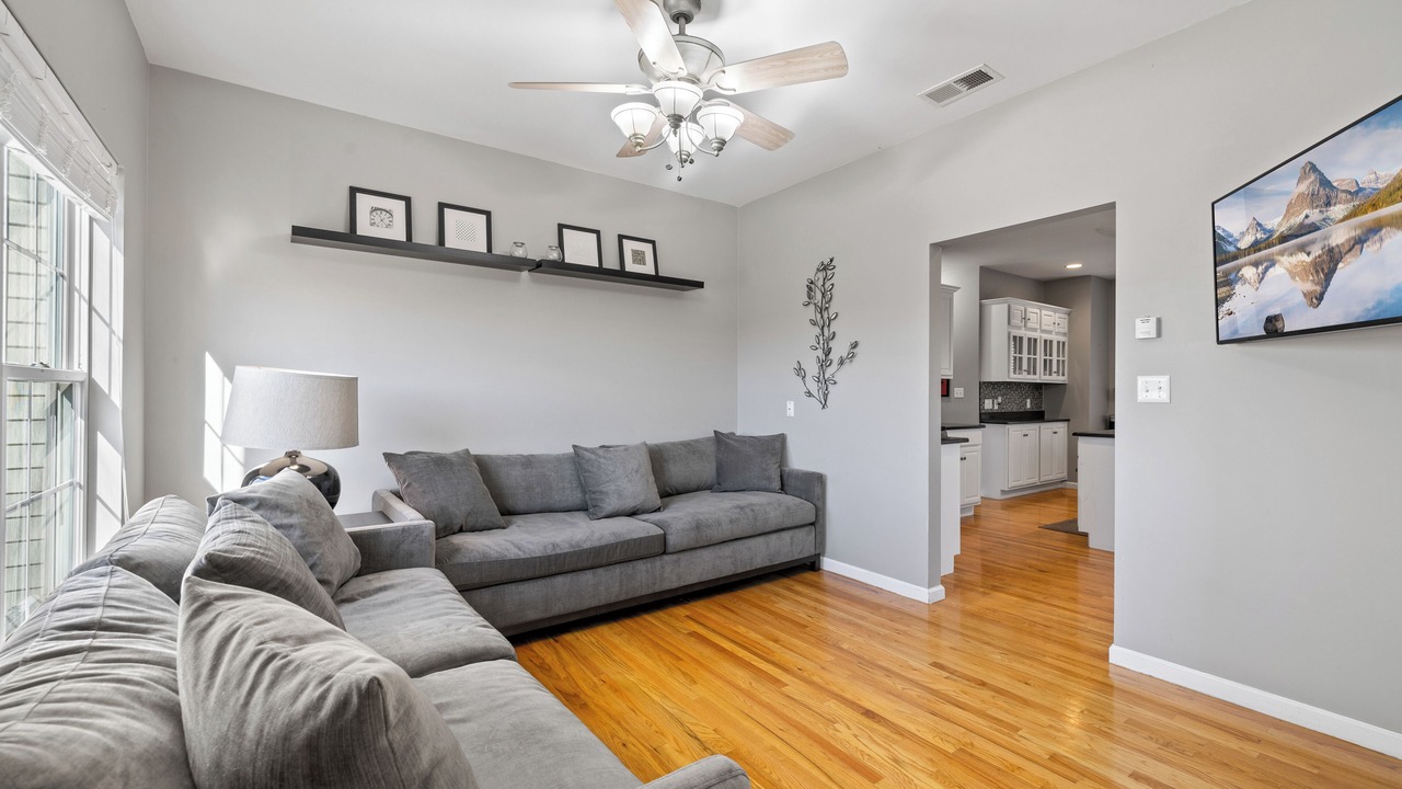 Photo of Livingroom in Monroe